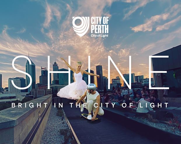 His Maj – shining bright in the City of Lights!